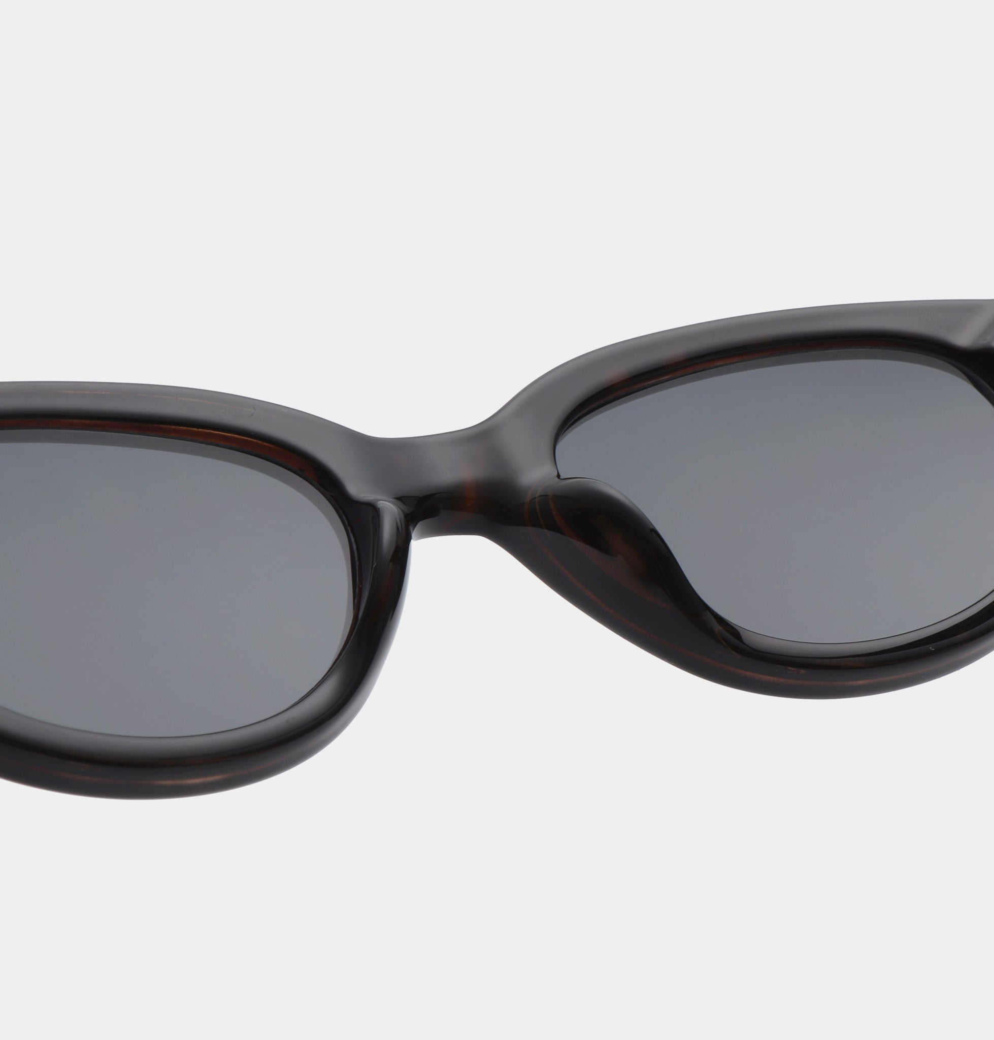 Winnie Sunglasses in Black — A. Kjærbede