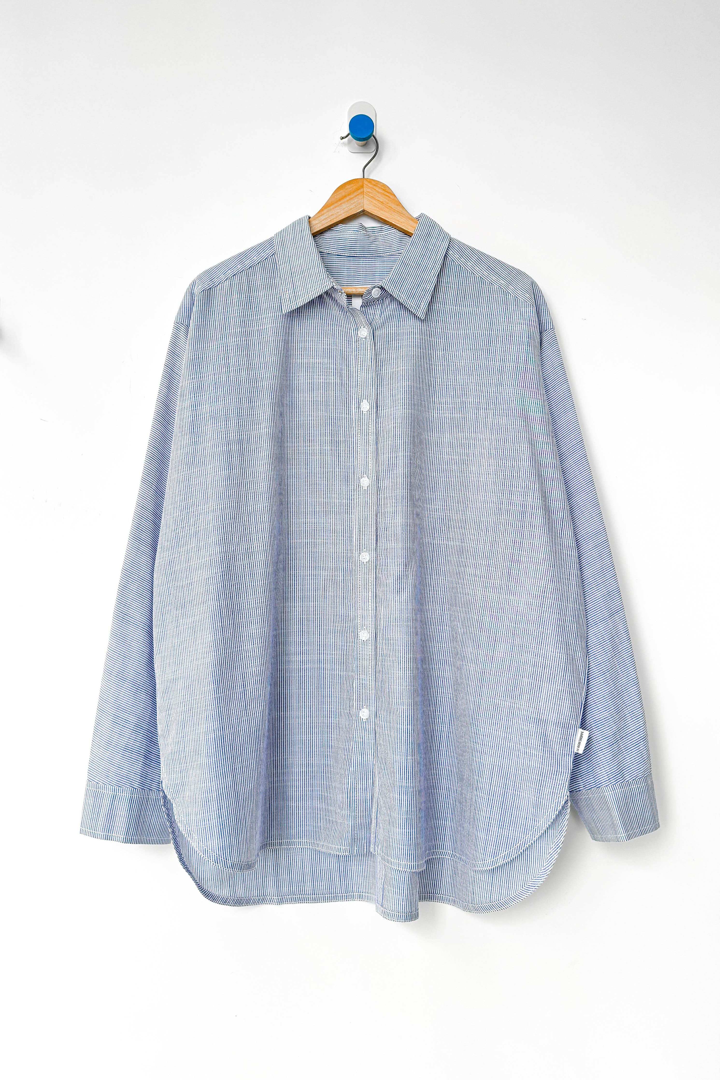 Le Bon Shoppe Light Weight Owen Shirt Blue Pinstripe