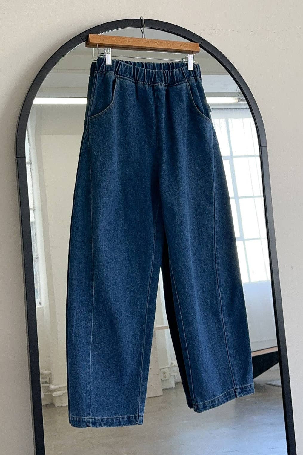 Long Arc Pants Blue denim  - Le Bon Shoppe