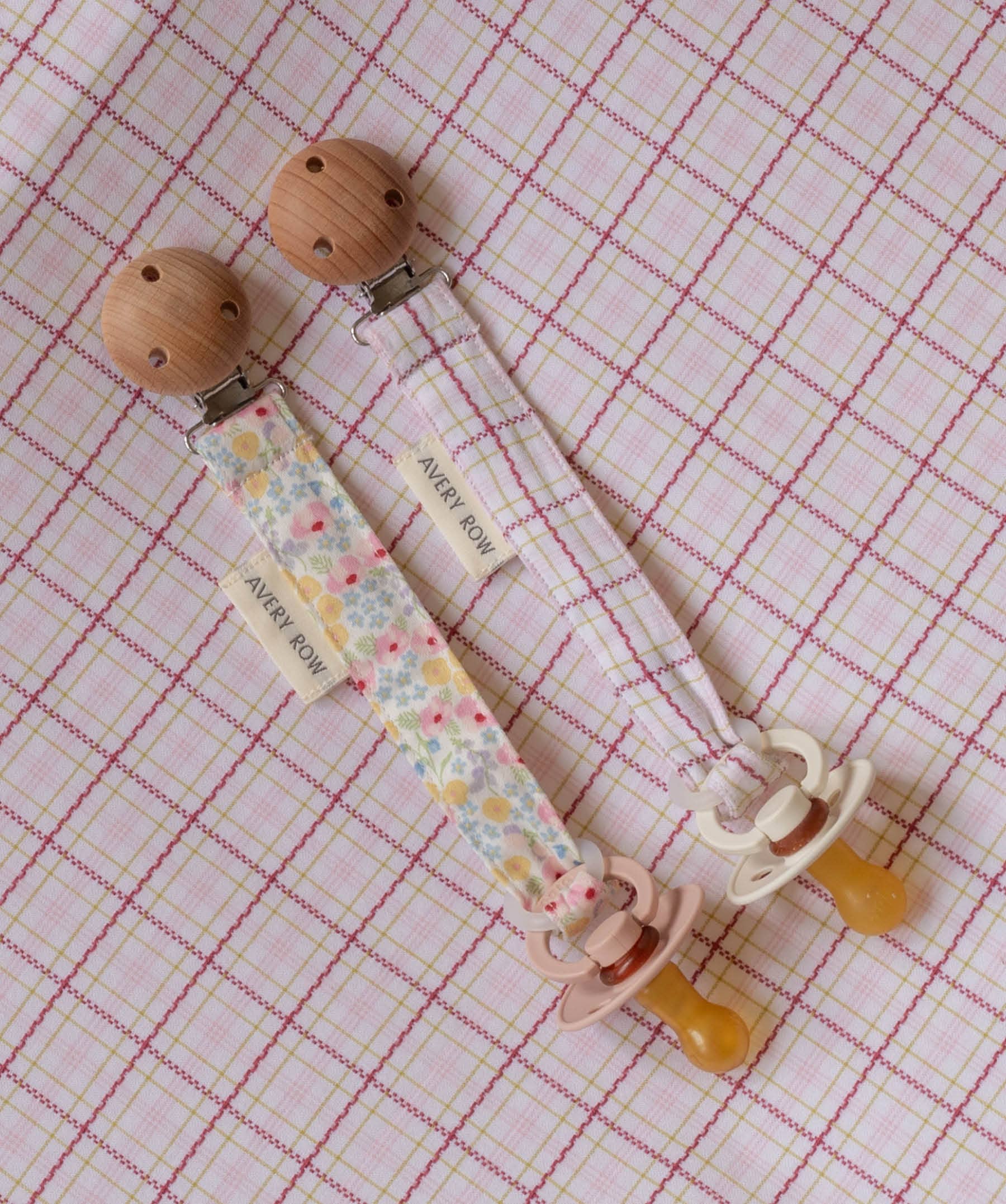 Avery Row Pacifier Holder