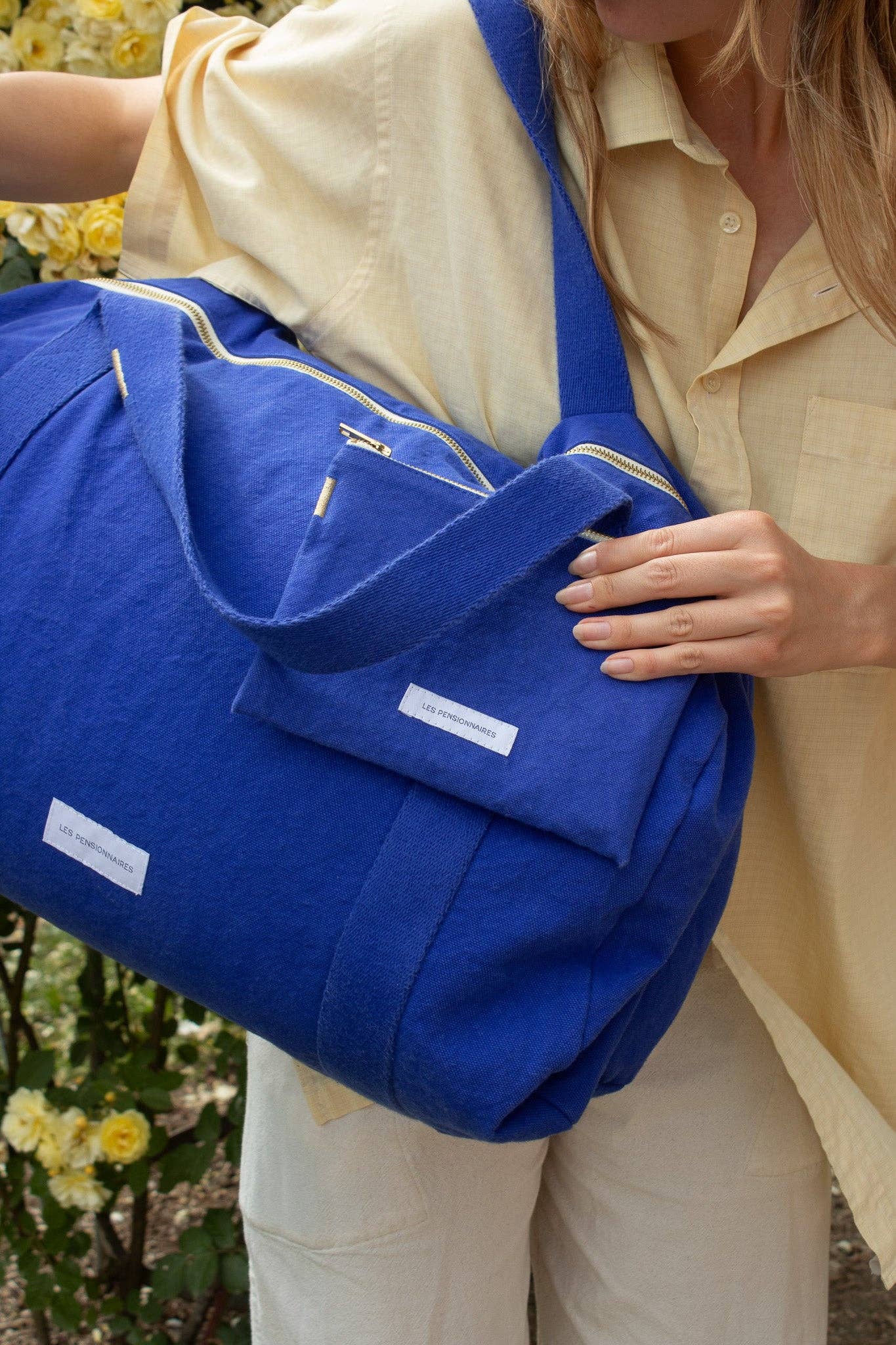 Les Pensionnaires Small Pouch in Ultramarine Blue