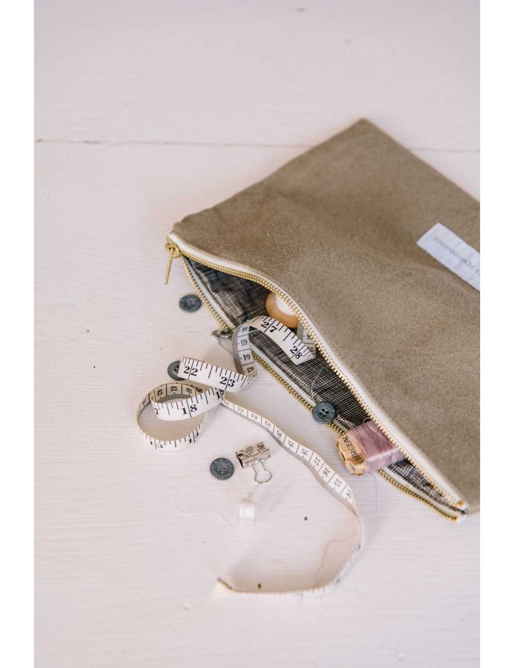 Les Pensionnaires Small Pouch in Lime Green