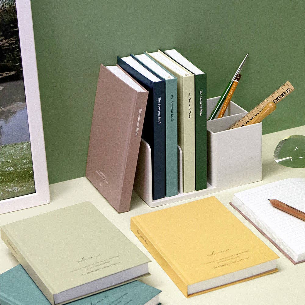 Iconic Souvenir Hardcover Line Notebook - [B6]: Ivory