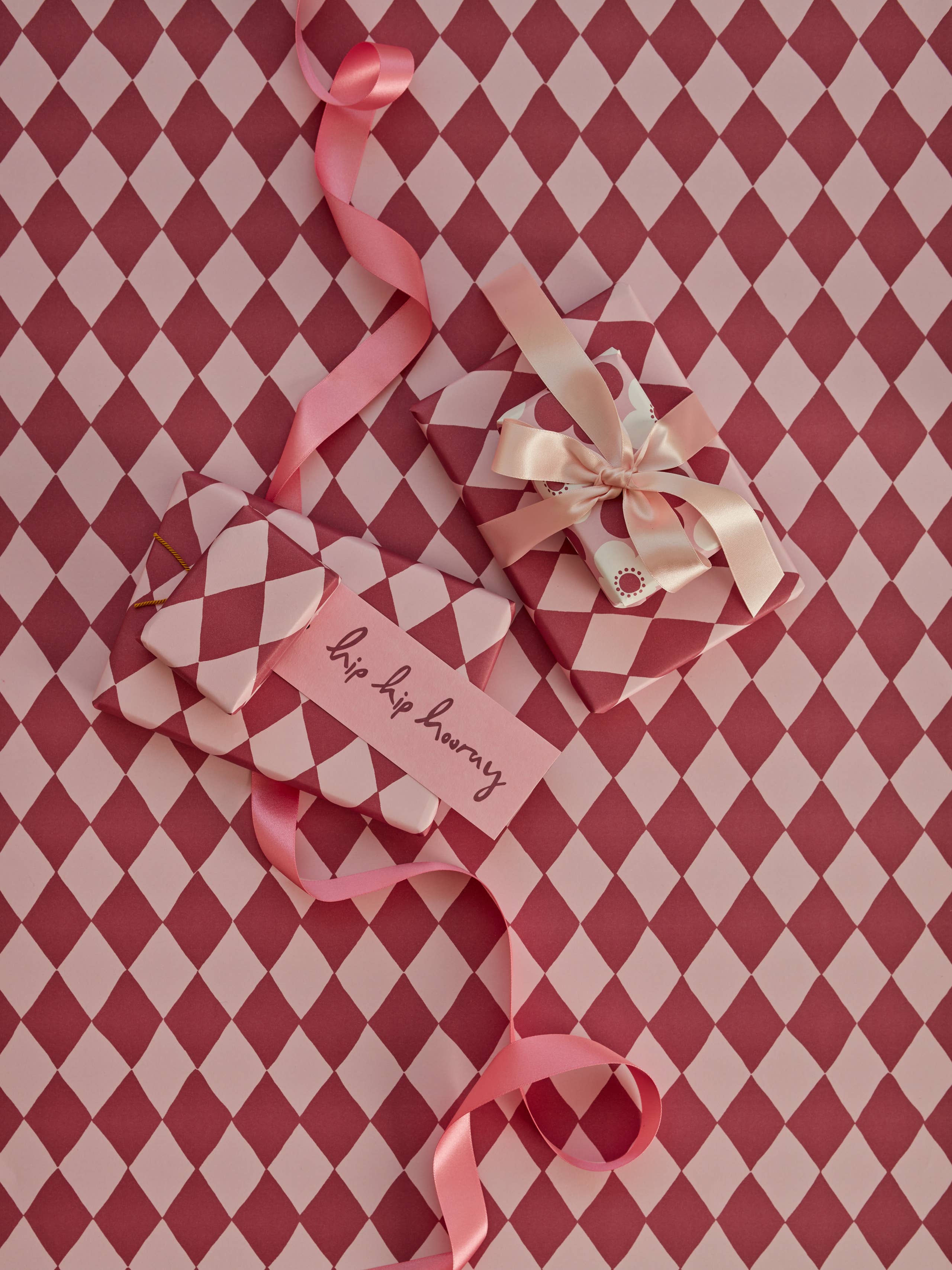 Diamond Gift Wrap Mauve Pink