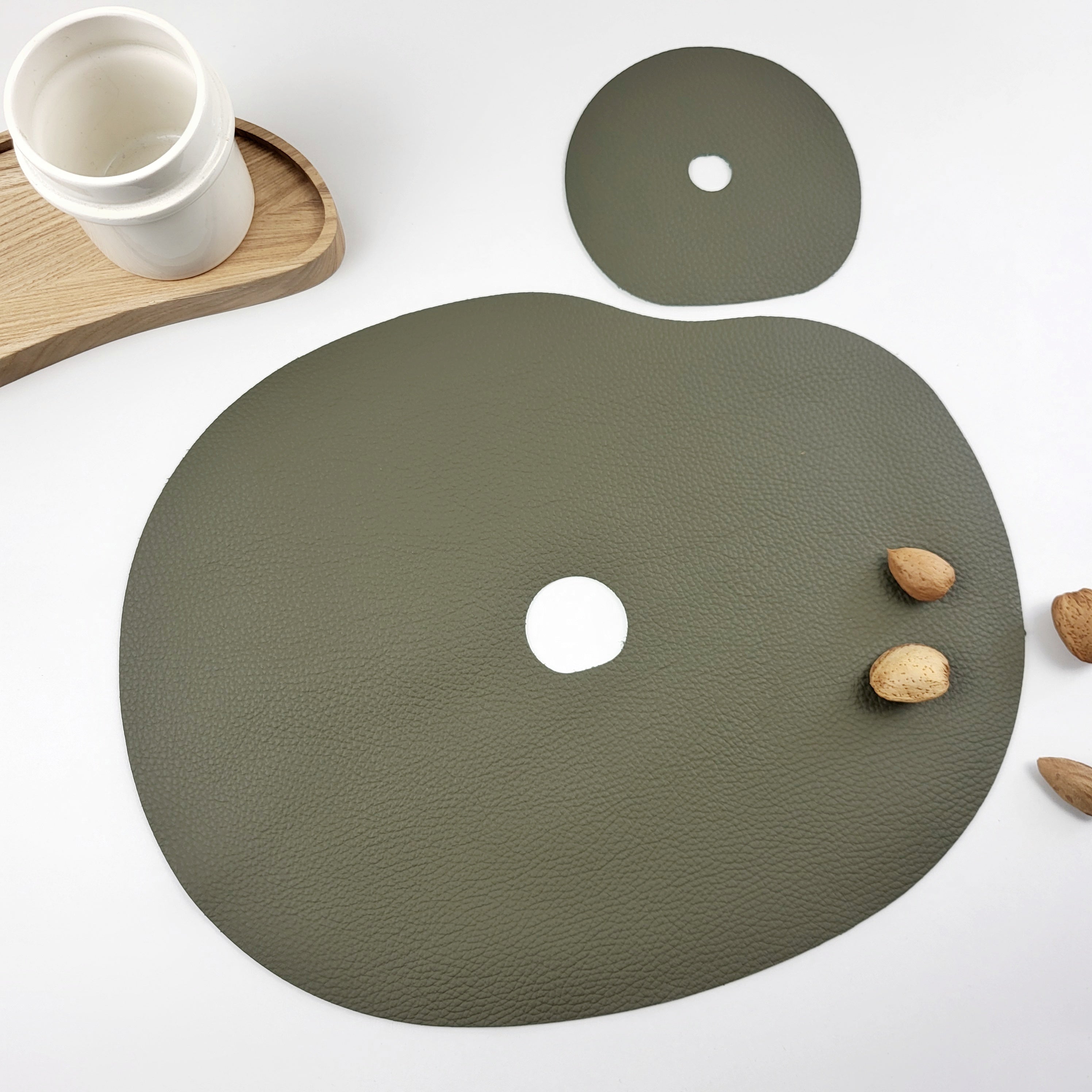 Leather placemat and coaster | Olive green