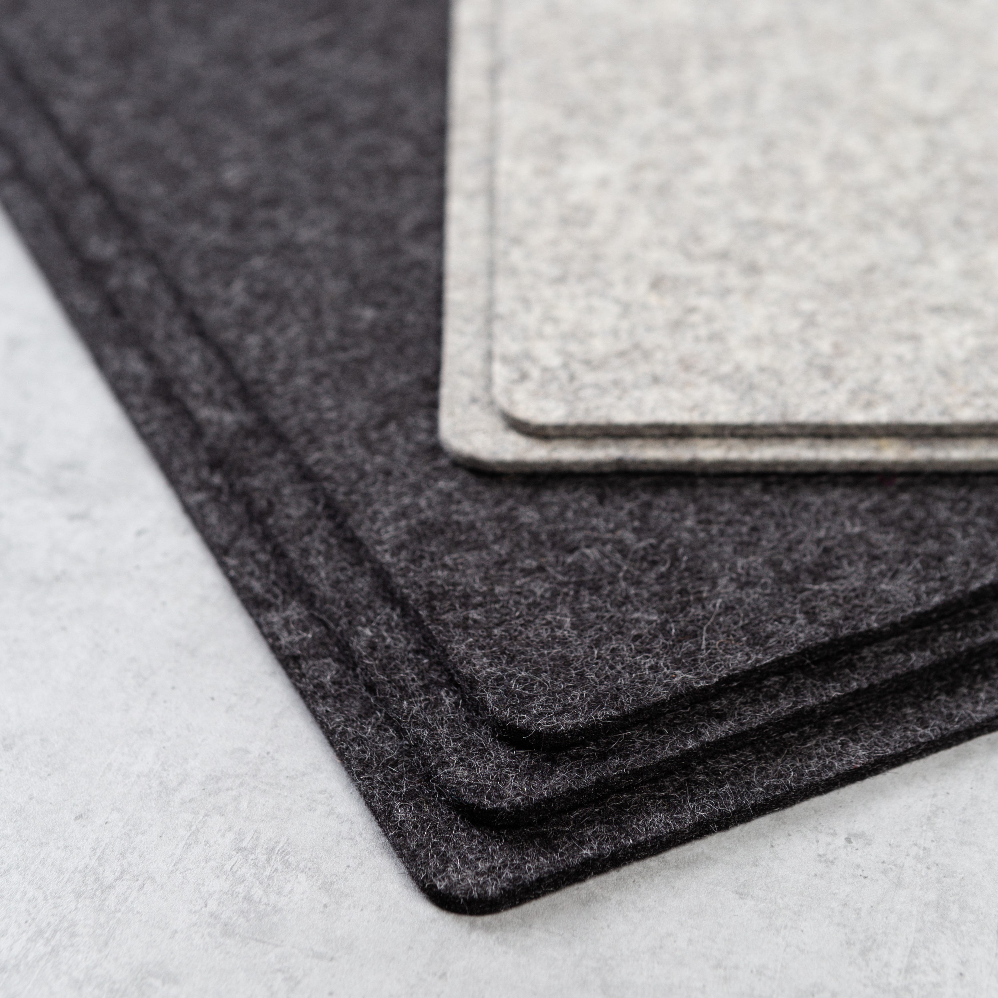 Wool felt placemat | Gray or black