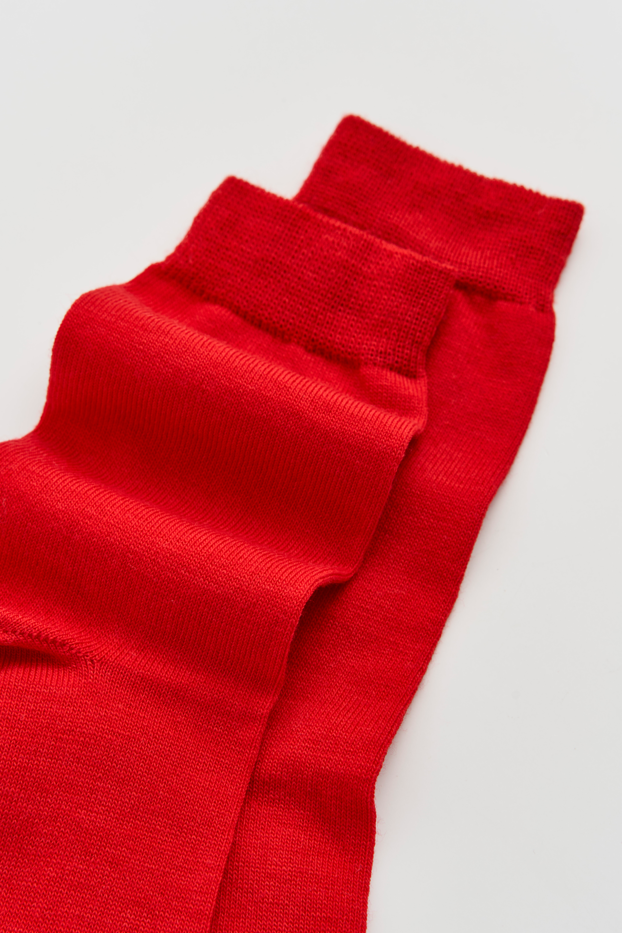 Postbox Red Merino Socks: Postbox Red / Medium (UK 8-10)