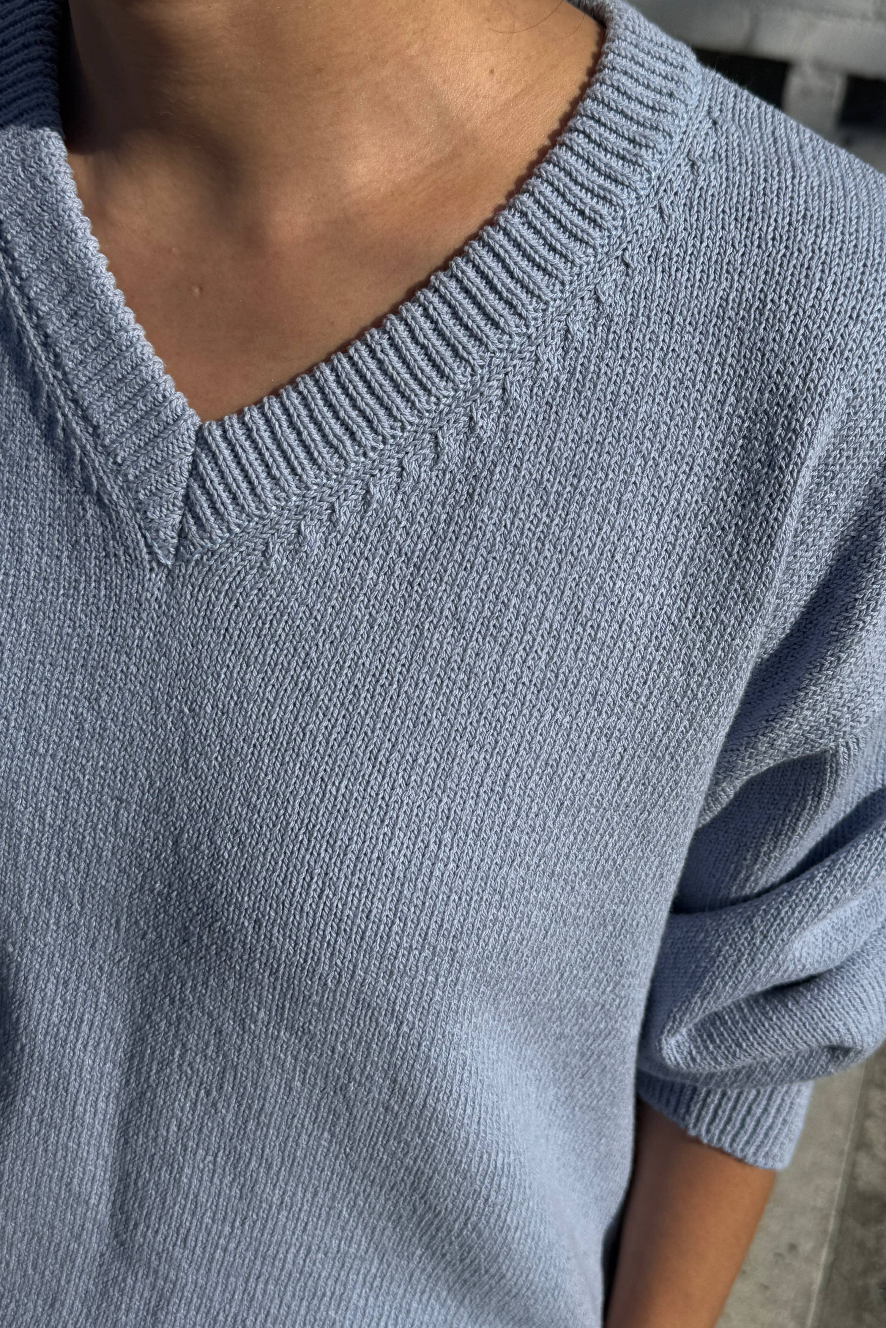 Le Bon Shoppe Abby Cotton V-Neck Sweater