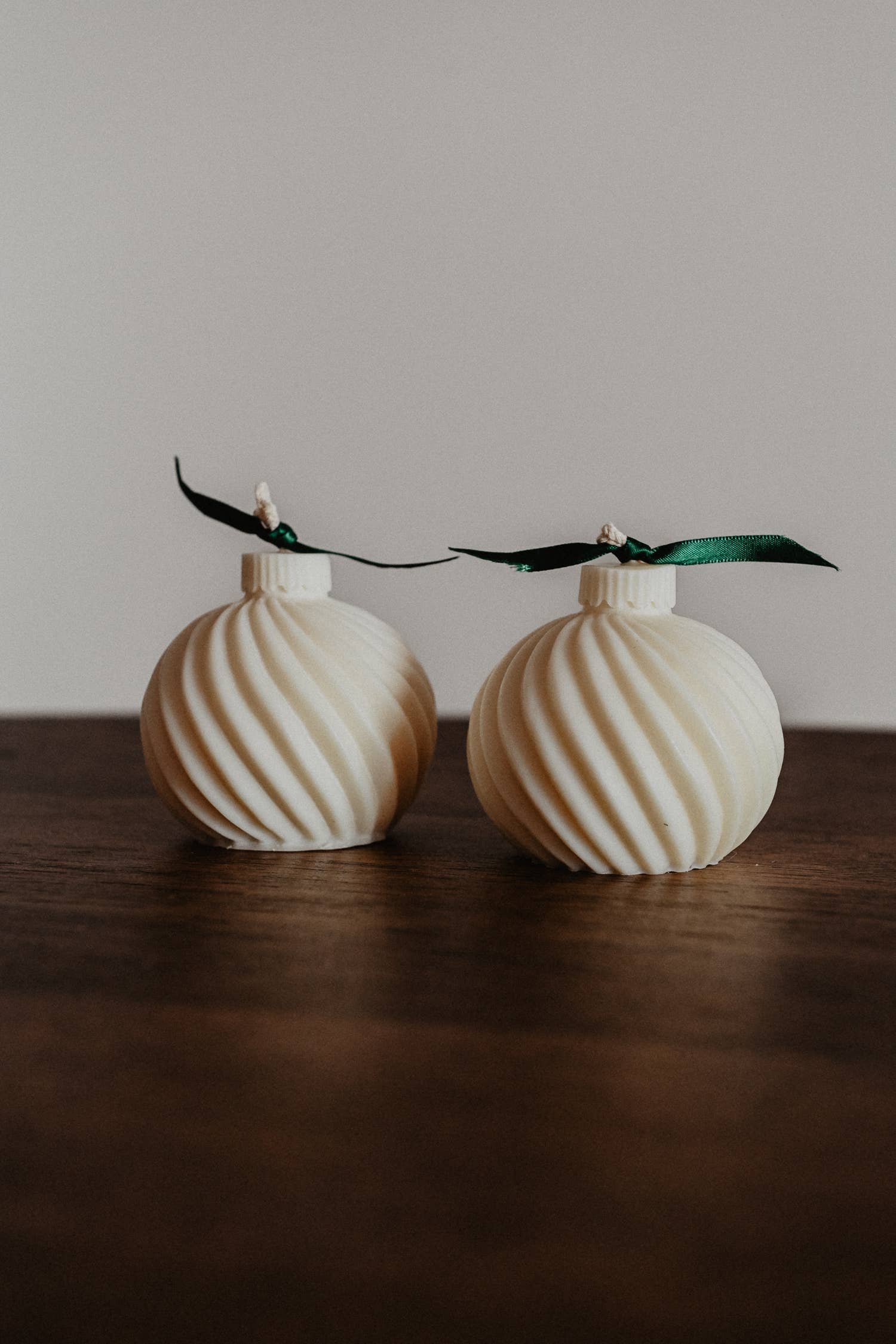 Spiral Christmas Ball Candle 