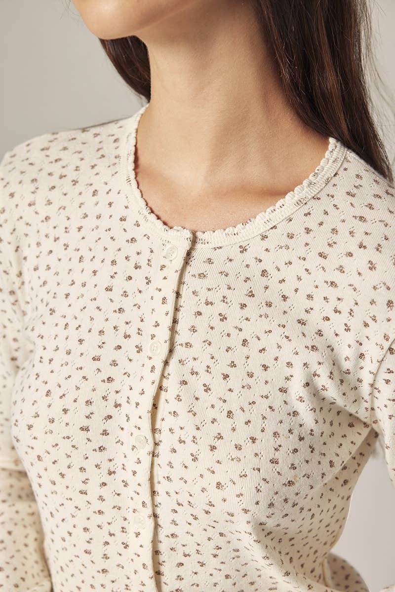 Romantic Button-down short cardigan: Cream/Navy / Floral / M/L