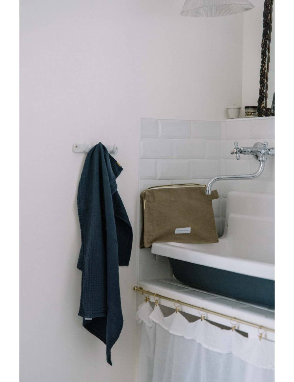 Les Pensionnaires Toiletry Bag – Lime Green