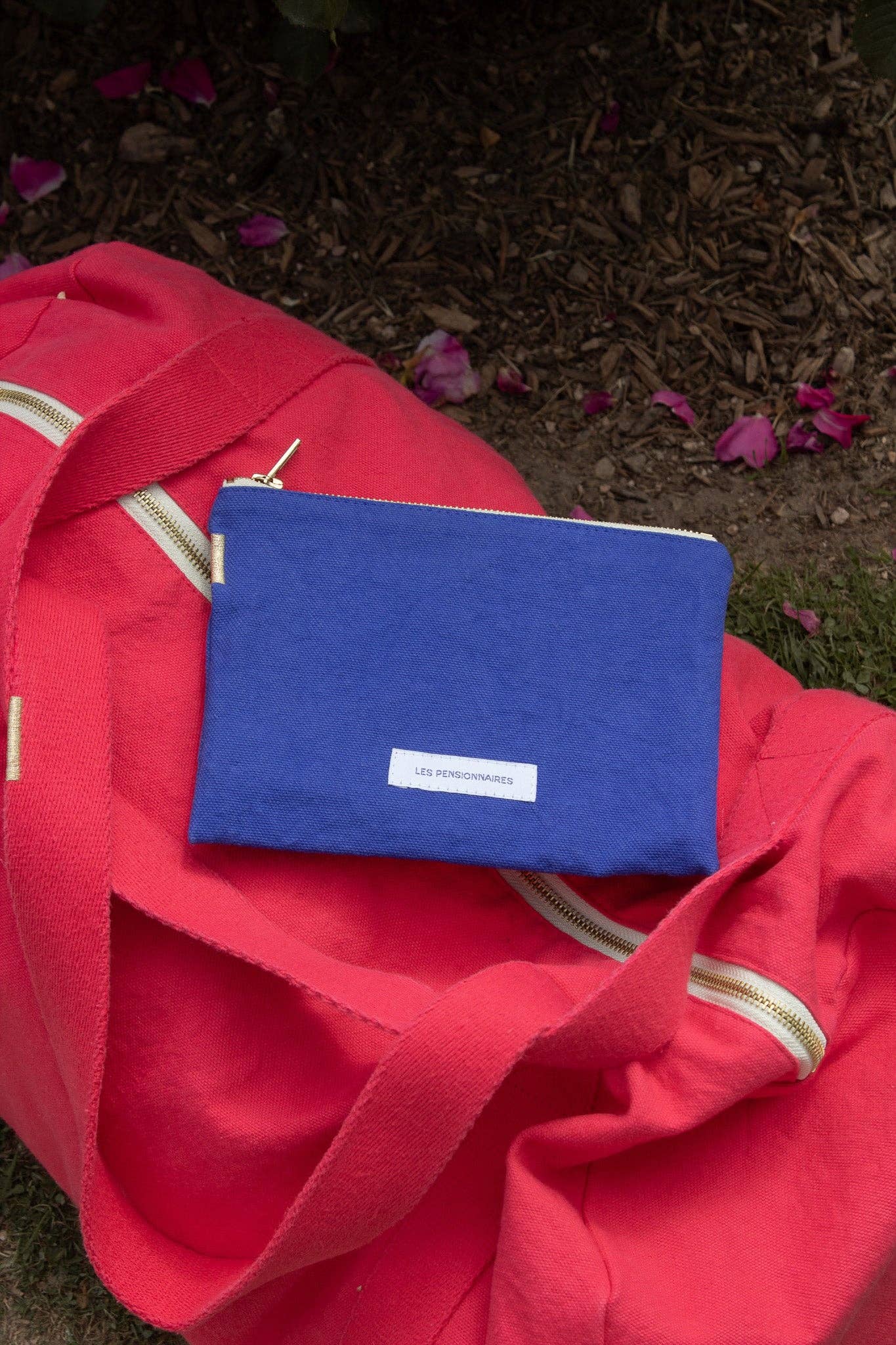 Les Pensionnaires Small Pouch in Ultramarine Blue